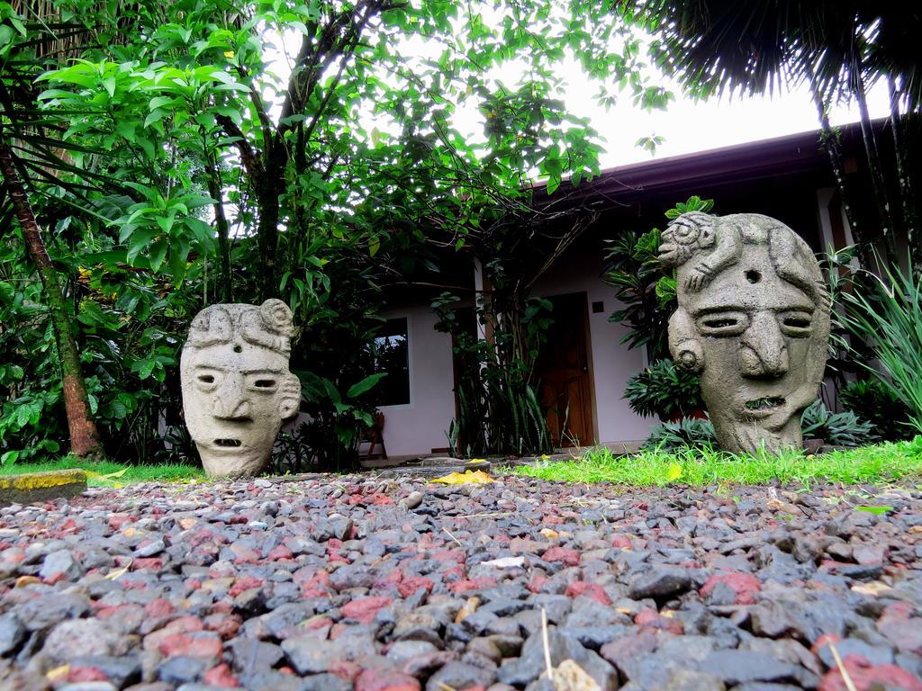 Hotel Vagabondo La Fortuna Exterior foto