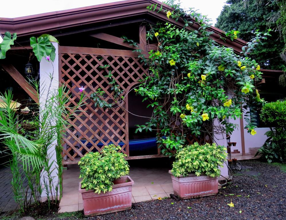 Hotel Vagabondo La Fortuna Exterior foto